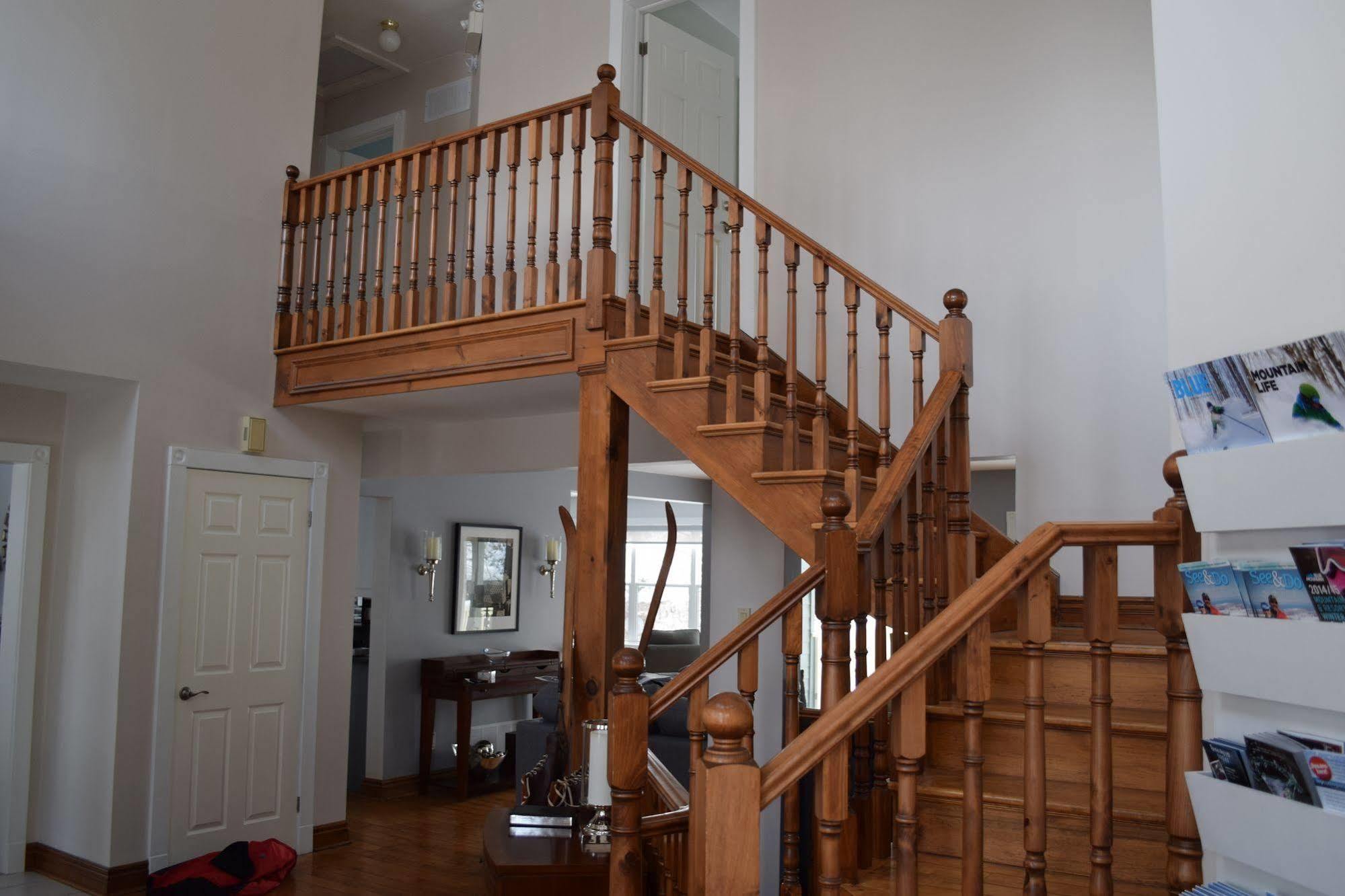 Craigleith Manor Bed & Breakfast Коллингвуд Экстерьер фото
